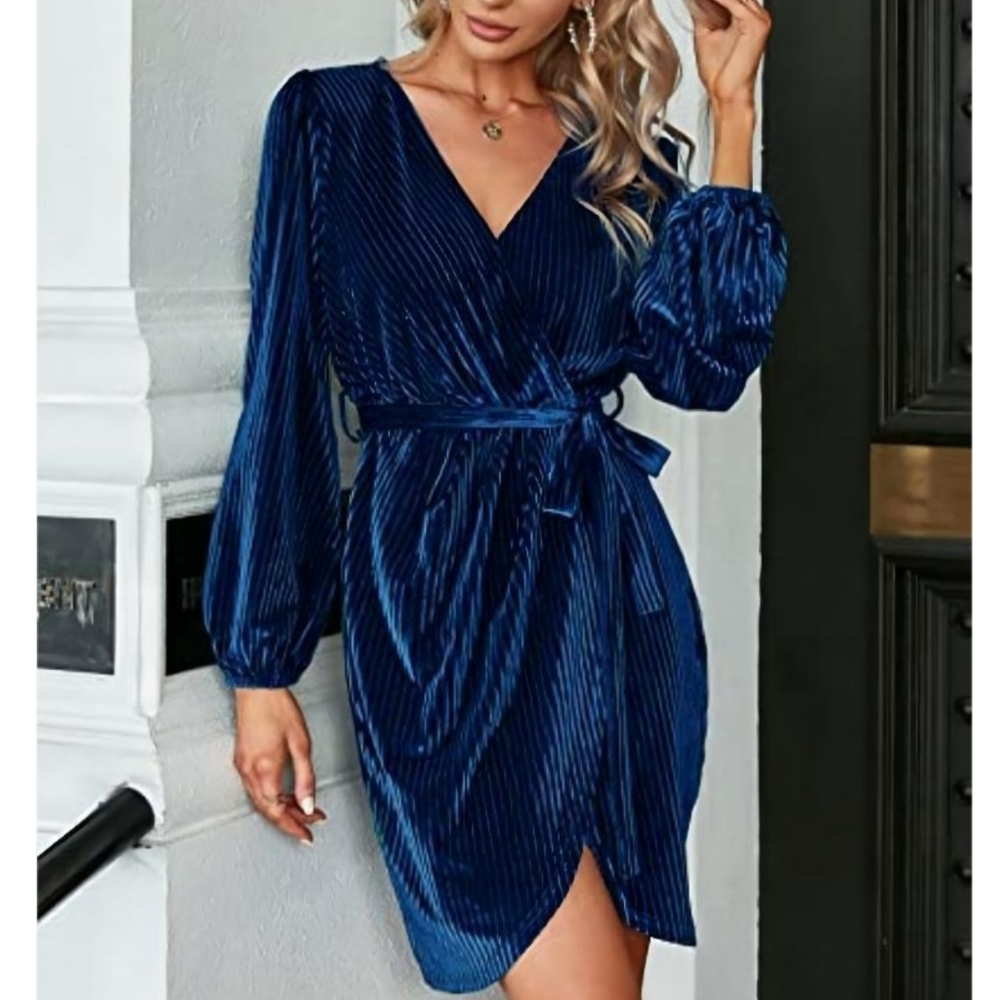 NWT Merokeety Blue Ribbed Velvet Faux Wrap Mini Dress Plus Size 2XL Elegant